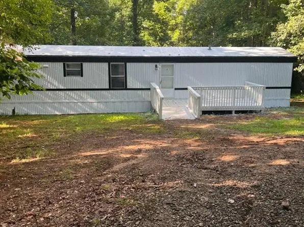 450 Annie Sophia Ln, Roaring River, NC 28669