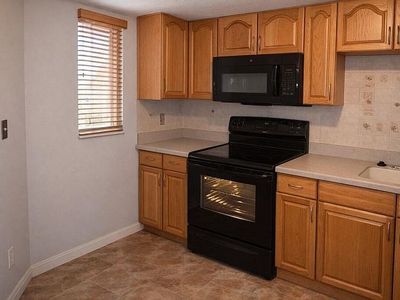 4th image of 1507 SE Royal Green Circle #T-104