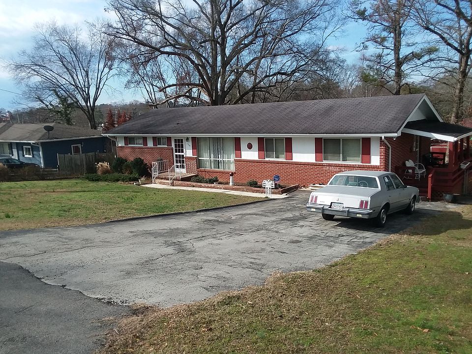 1st image of 129 Clara Lee Dr