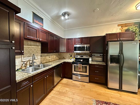 5th image of 4192 Spruce Way Unit 103A
