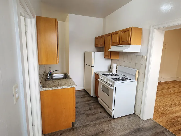 537 Stahr Rd #2 — Photo 5