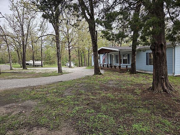 3rd image of 27486 Karrs Park Ave