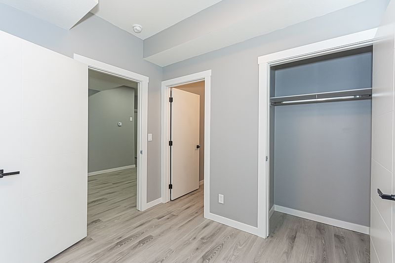 Edmonton Apartment for rent - 3 Bedrooms — photo 88