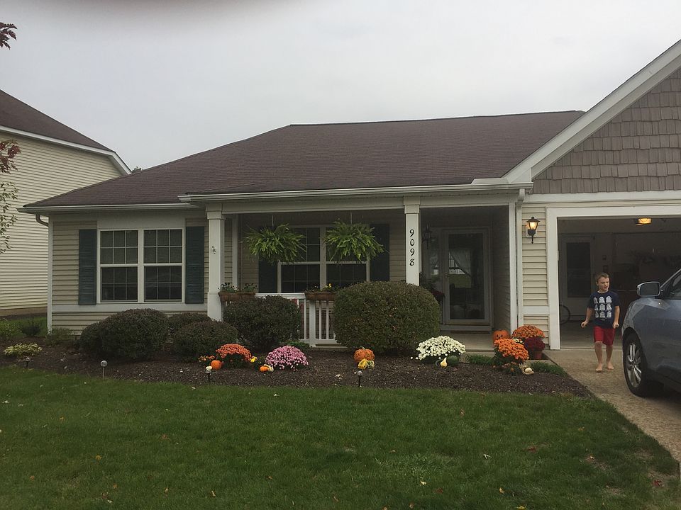 1st image of 9098 W Windsor Dr