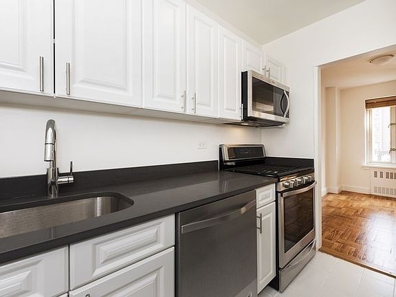 2nd image of 35 E 35th St APT 12G