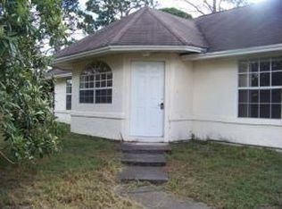 1376 Danbury St SW, Palm Bay, FL 32908