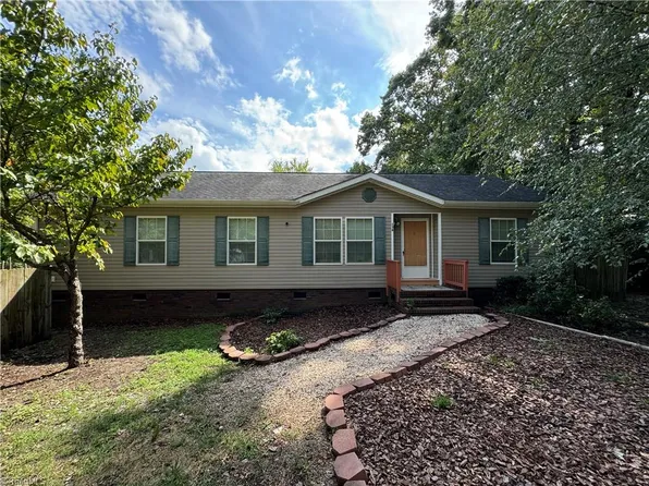 138 Willmor Dr, Winston Salem, NC 27127