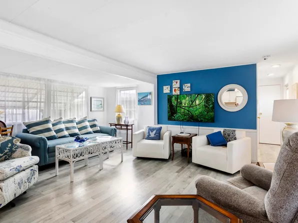 14018 Kingston Bay, Boynton Beach, FL 33436