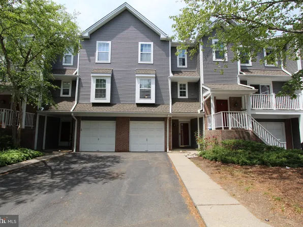 6 Halstead Pl, Princeton, NJ 08540