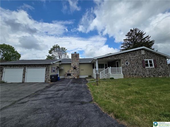 935 E Montgomery St, Allentown, PA 18103