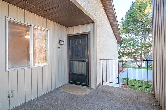 1st image of 1518 S Woodruff Ave #1518