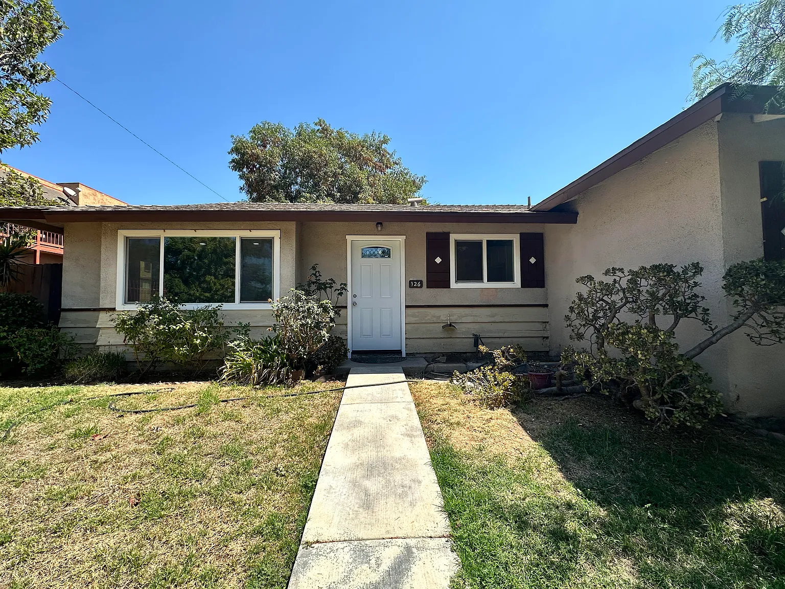 3 bed, 1458 sqft, $3,800 — Photo 2