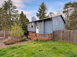 4909 SW Vacuna St, Portland, OR 97219