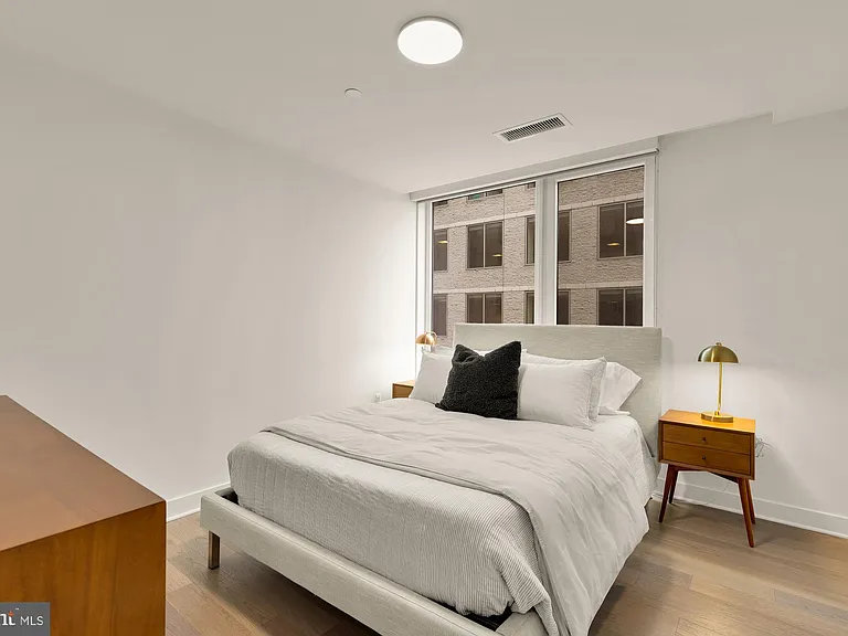 37 L St SE #507 — Photo 9