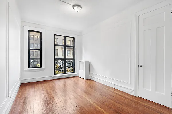 Rented by Cooper & Cooper Real Estate | media 13