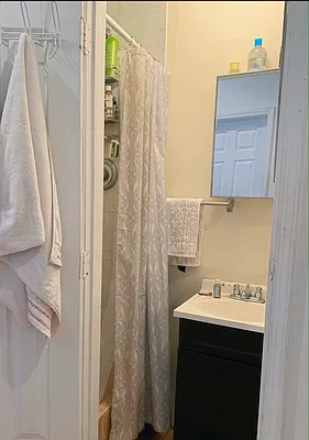 Rented by Oxford Property Group | media 20