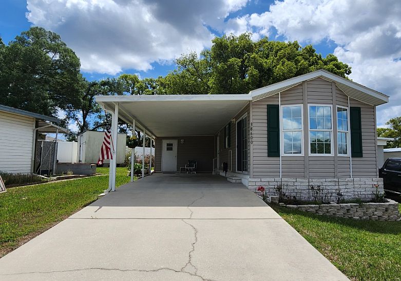 1st image of 7820 Wire Rd #203