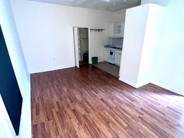 7009 Main St, Queenstown, MD