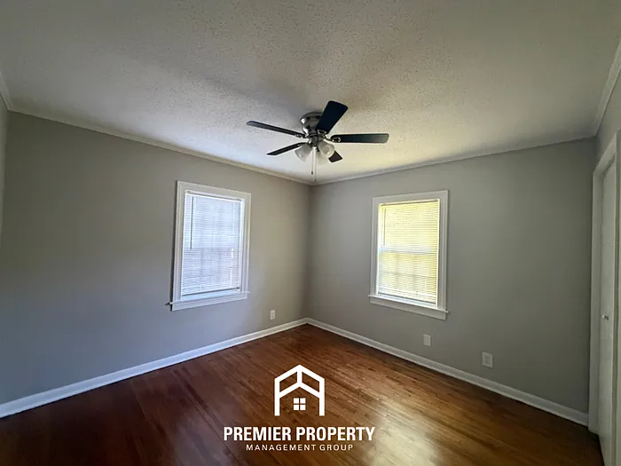 1629 Raymore Rd — Photo 8