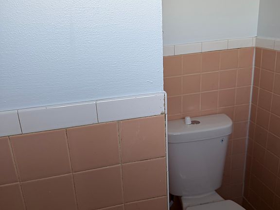 3rd image of 2903 Carousel Rd