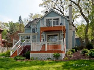 4921 Wildwood Dr, McHenry, IL 60051
