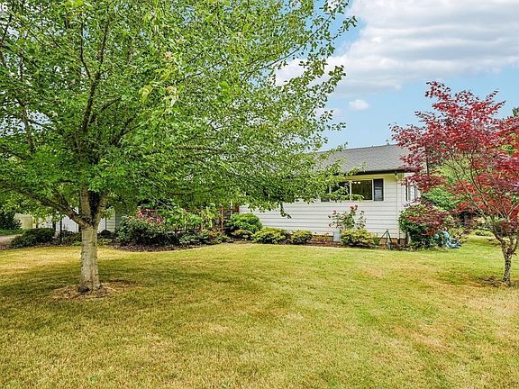 2nd image of 23053 S Redland Rd