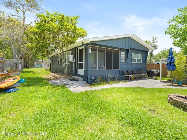 7281 Aberdeen Ct, Weeki Wachee, FL 34607