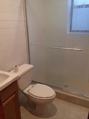 Rented by Compass | media 22