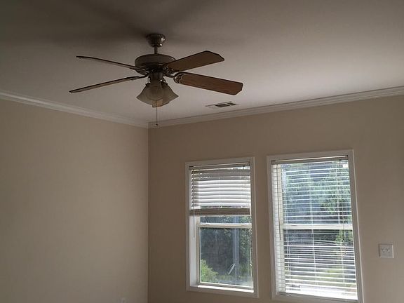 4th image of 8360 Jeff Davis Dr