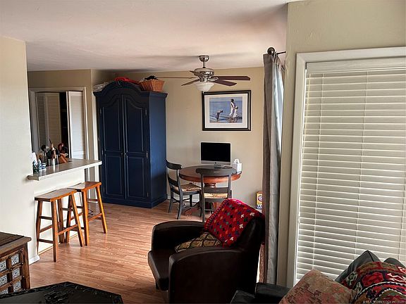 5th image of 117 Falconhead Dr #B
