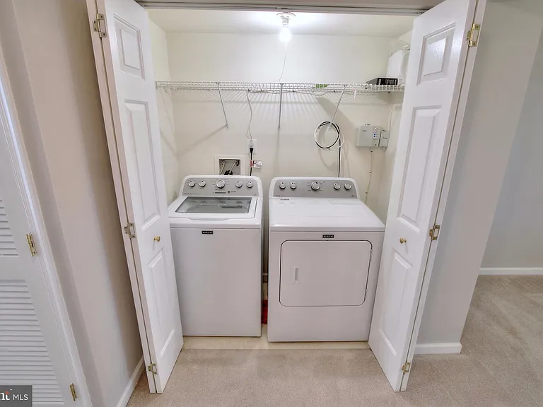 10150 Elgin Way — Photo 5