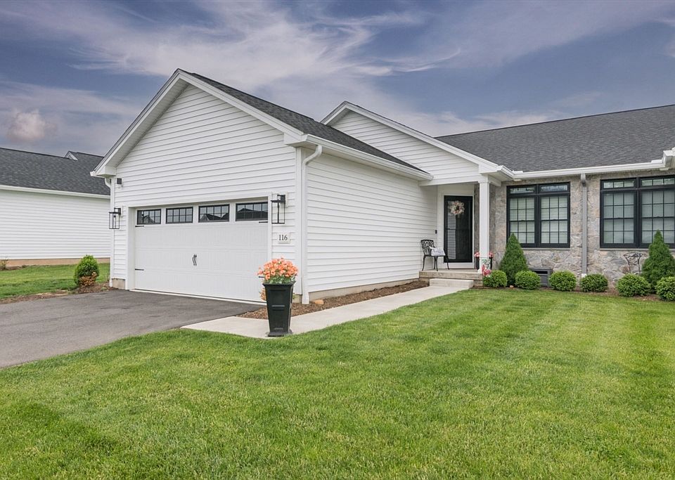1st image of 116 Villa Dr #116