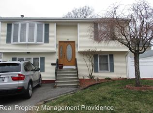 239 Woodward Ave, East Providence, RI 02914