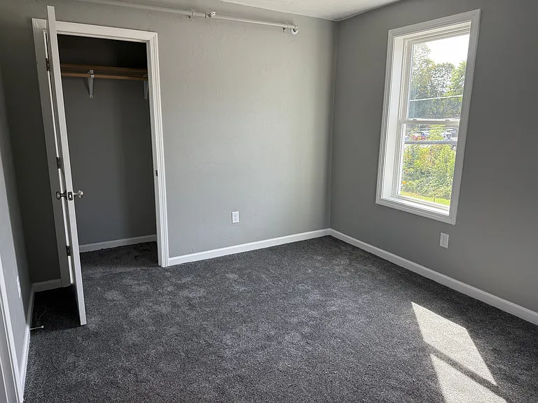 38 Foster St #1B — Photo 8