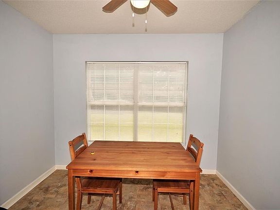 4th image of 1665 Moller Dr