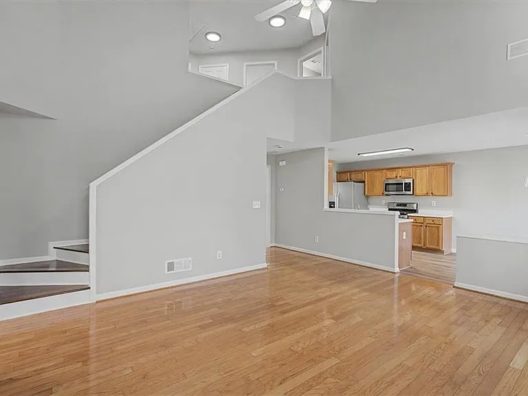 400 Stambridge Ct — Photo 18