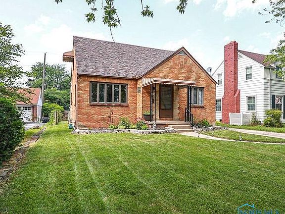 4th image of 2715 Eastmoreland Dr