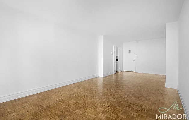 Rented by Mirador Real Estate | media 3