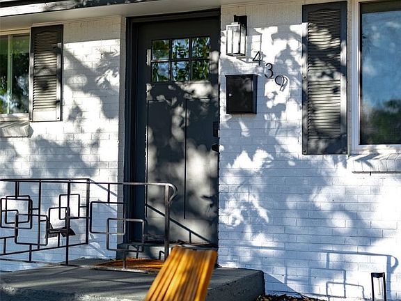3rd image of 439 E Panama Drive