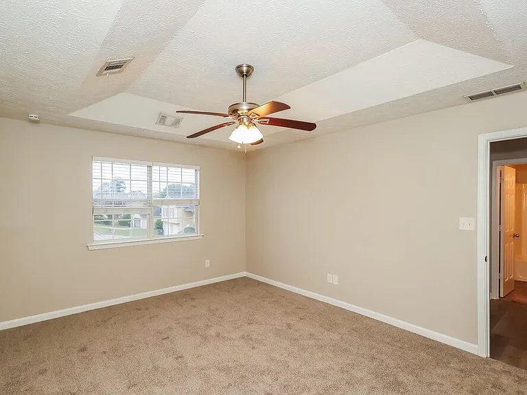 5599 Rock Shoals Way — Photo 9