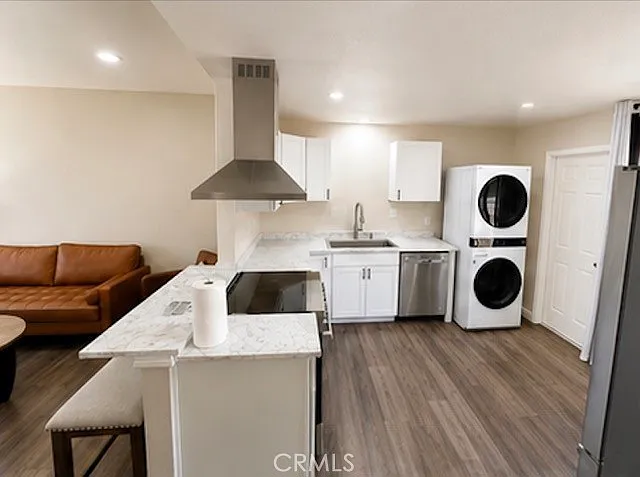 3592 Myers St — Photo 8