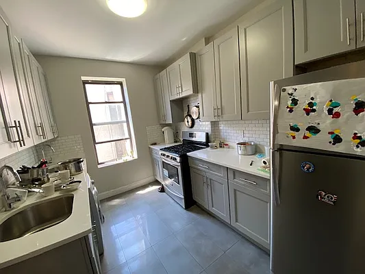 Rented by Mdays Realty | media 11