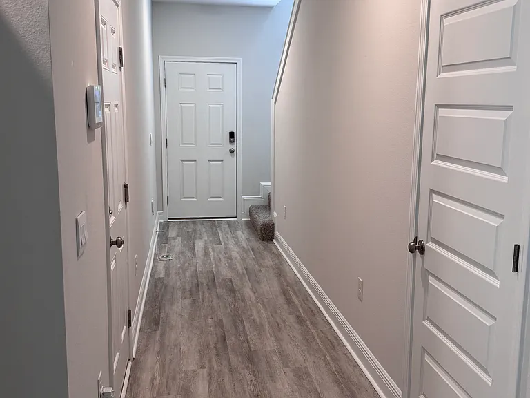 6306 Grove Park Dr — Photo 10