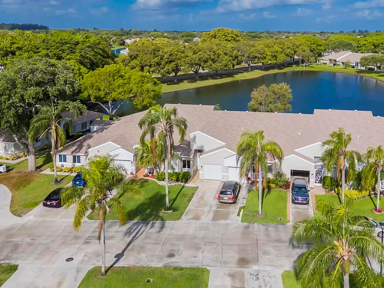 9130 Vineland Ct #C — Photo 55