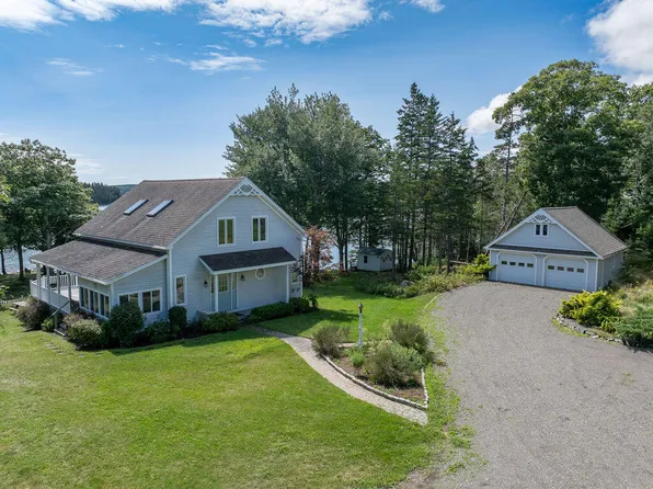 679 Sunshine Road, Deer Isle, ME 04627