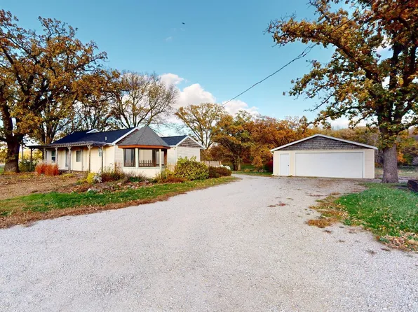 1852 Zinnia Ave, Rockford, IA 50468