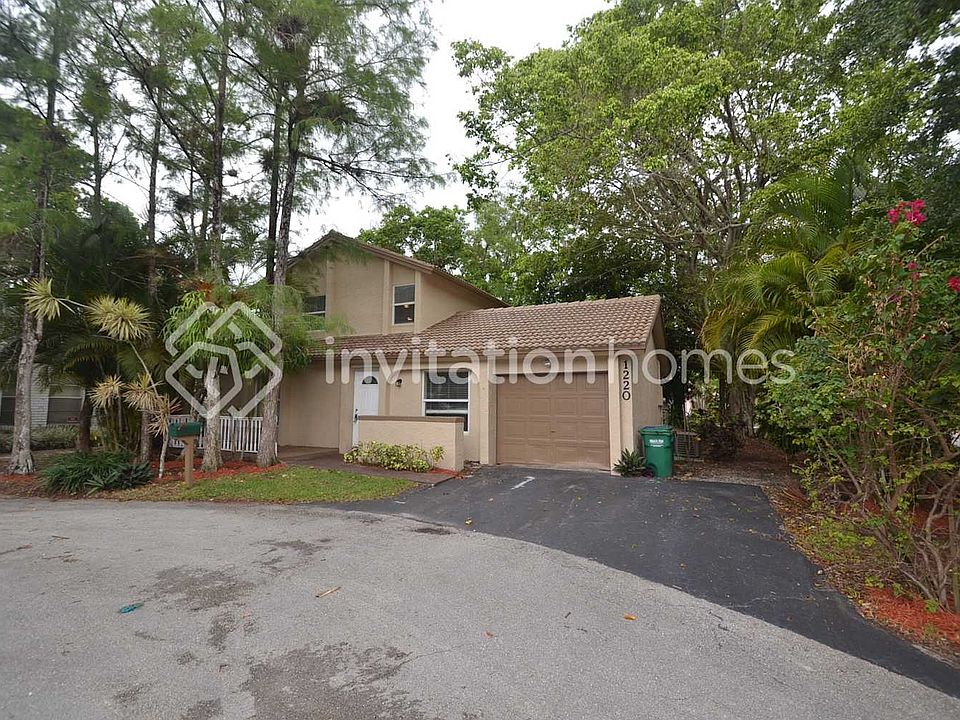 1st image of 1220 NW 89th Dr