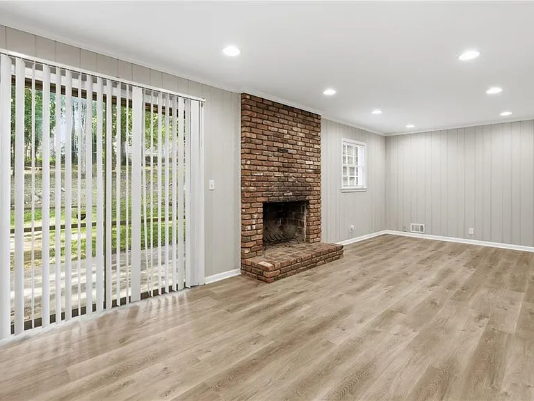 4411 Langdon Dr — Photo 25