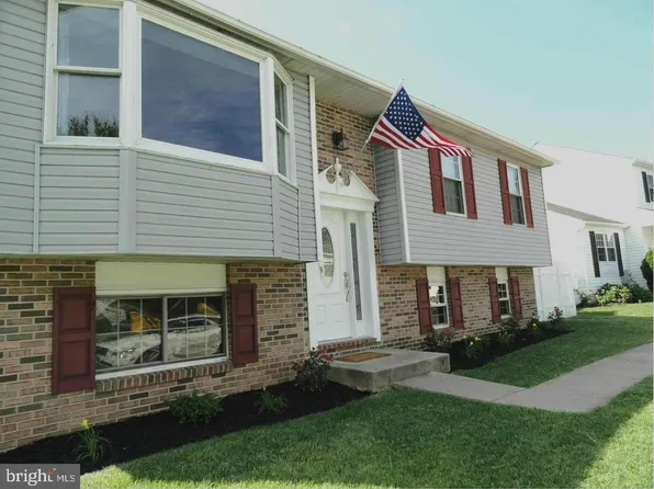 457 Mary Kay Ct, Linthicum, MD 21090