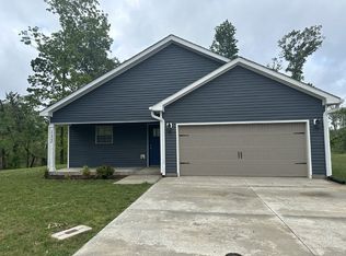 132 Schroer Rd, Clarksville, TN 37042